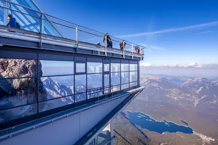 ZUGSPITZE MOUNTAIN STATION