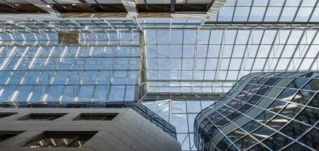 hero image_low-carbon-glass