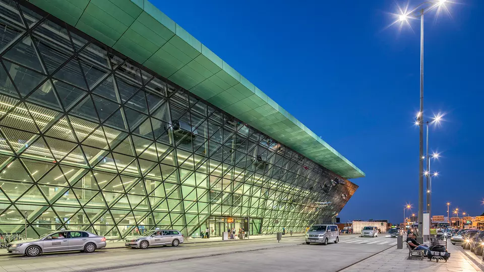 KRAKOW AIRPORT 2