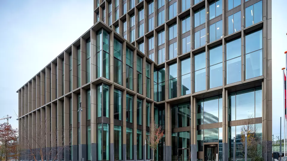 EUROPEAN MEDICINES AGENCY 1