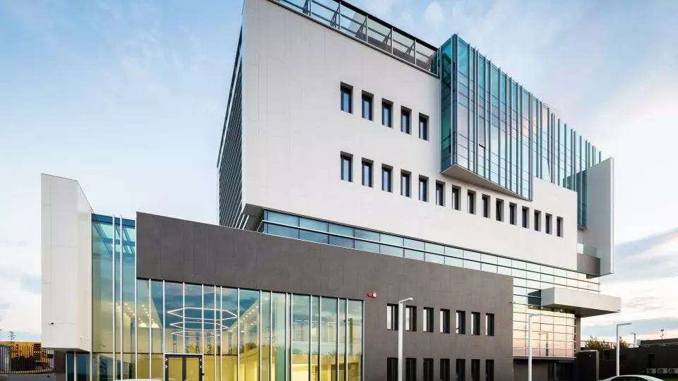 Qfort_Headquarters_Romania4