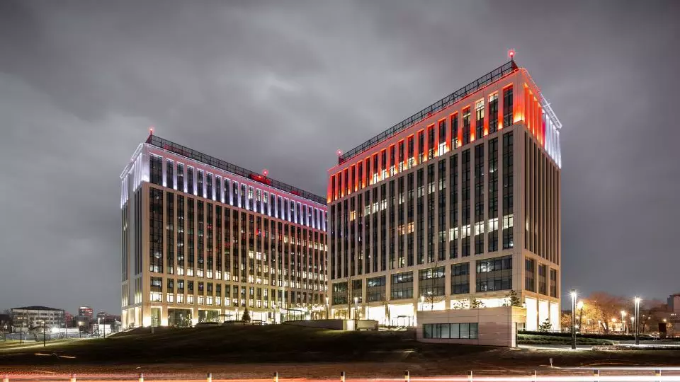 timpuri_noi_square_bucharest_romania2