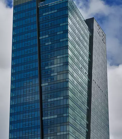 NIVY TOWER