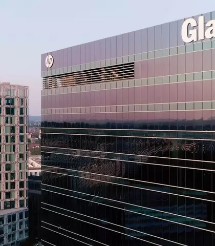 GLATT TOWER